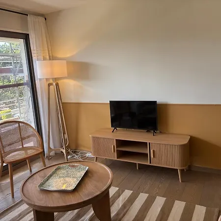 Elegance & Serenite Au Prince-de-galles Апартаменты *
